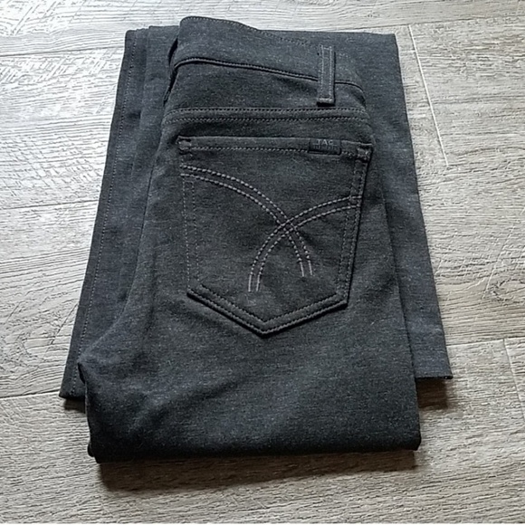 TAG Elemental Gray Super Soft Stretch Jeggings 25 - Picture 3 of 3